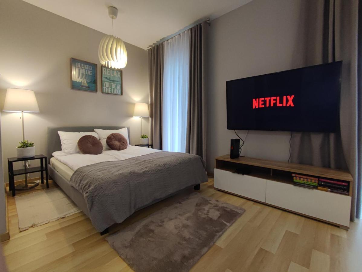 Marina Apartment - Przy Jeziorze, Taras, Tv55" Z Netflix I Prime, Parking Ilawa Ngoại thất bức ảnh