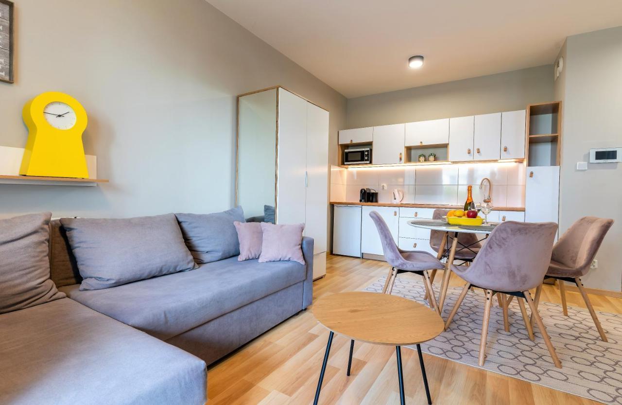Marina Apartment - Przy Jeziorze, Taras, Tv55" Z Netflix I Prime, Parking Ilawa Ngoại thất bức ảnh